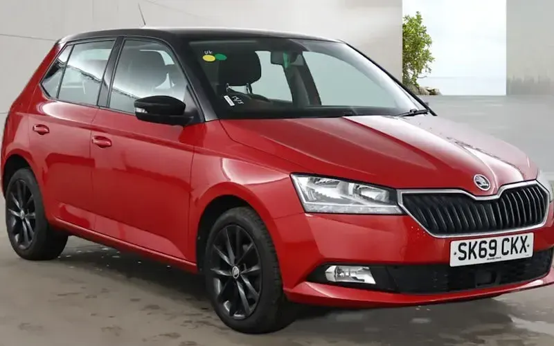 Begagnad Skoda Fabia Colour Edition 95 HK (69 kW) 2021 Halvkombi