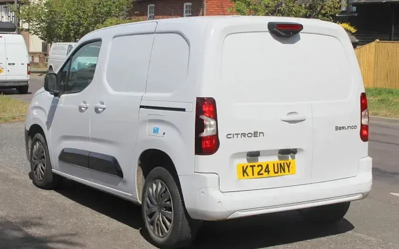 Gebraucht Citroën Berlingo 102 PS (75 kW) 2024 Weiß Van / Kleinbus