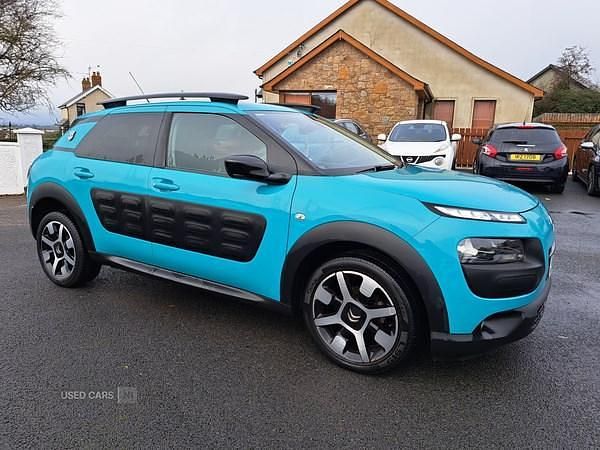 Blue Used 2015 Citroën C4 Cactus Flair Hatchback | £4,750 (Good price) - Image 1/4