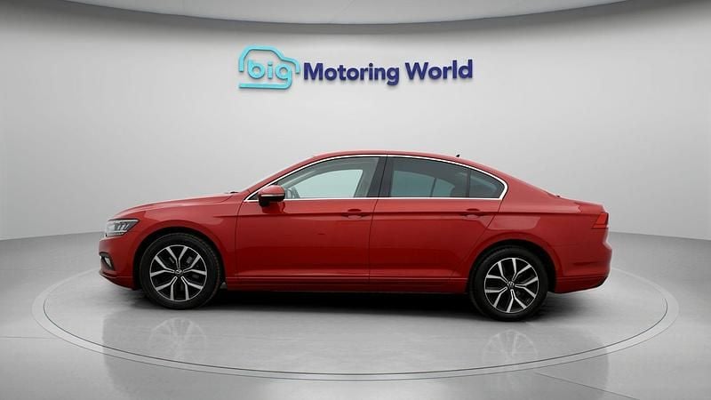 Used VW Passat SEL 148 HP (108 kW) 2021 Sedan