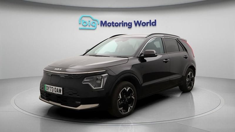 Used Kia e-Niro 147 kW (201 HP) 2023 Black SUV