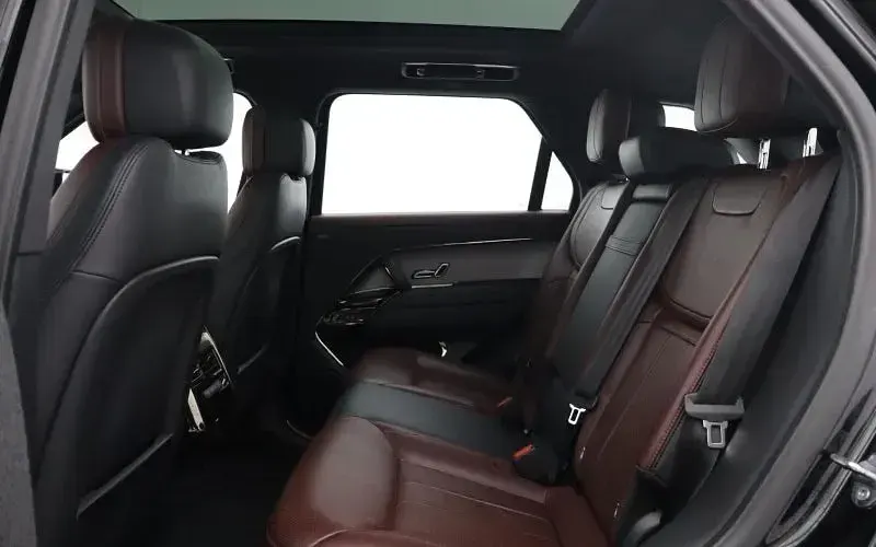 Used Land Rover Range Rover Sport SE Dynamic 441 HP (324 kW) 2023 Black SUV