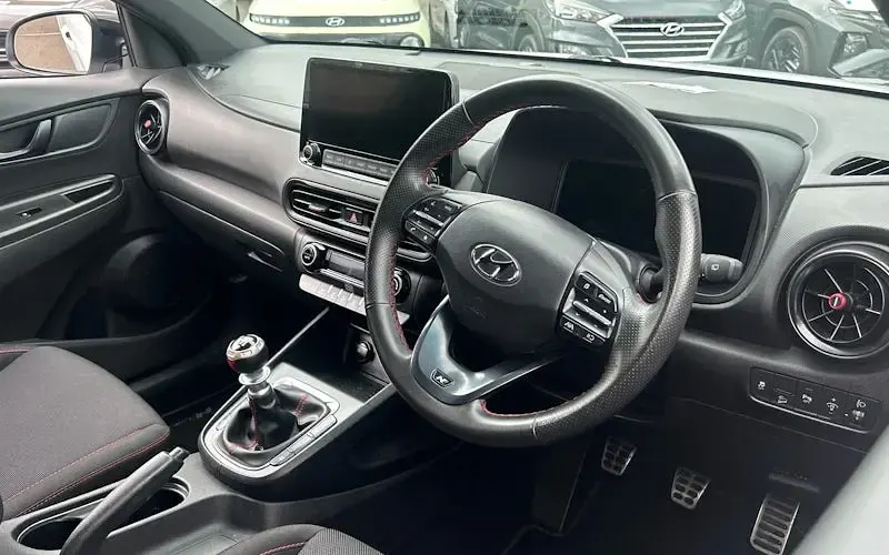 Used Hyundai Kona N Line 120 HP (88 kW) 2023 White SUV