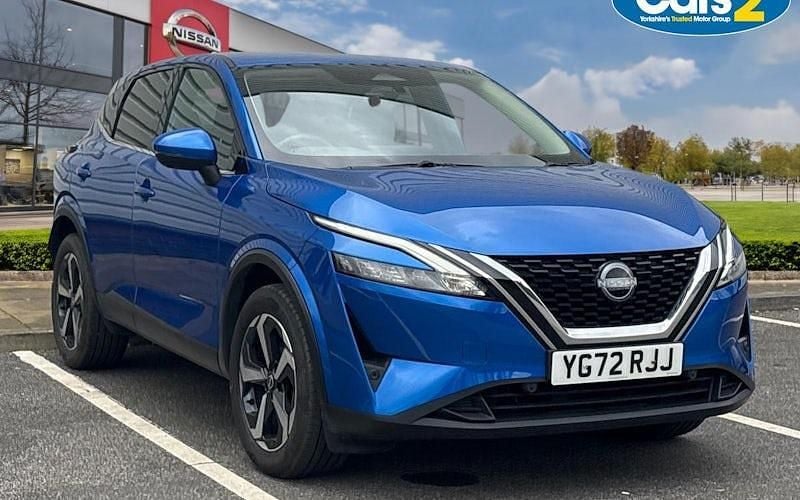 Used Nissan Qashqai N-Connecta 140 HP (102 kW) 2022 Blue SUV