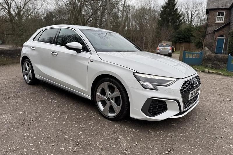 Used Audi A3 S-Line 150 HP (110 kW) 2021 White Sedan