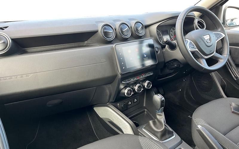 Used Dacia Duster Prestige 150 HP (110 kW) 2022 White SUV