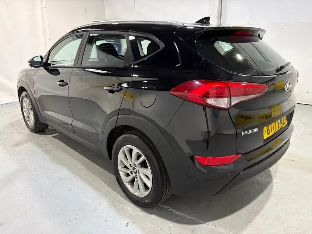 Used Hyundai Tucson SE 116 HP (85 kW) 2017 Black SUV