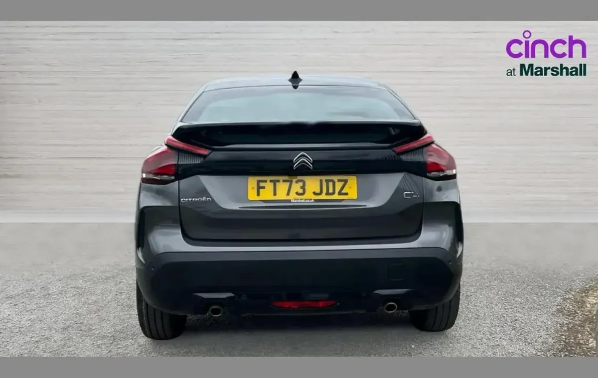 Używany Citroën C4 PureTech 131 KM (96 kW) 2023 Szary SUV