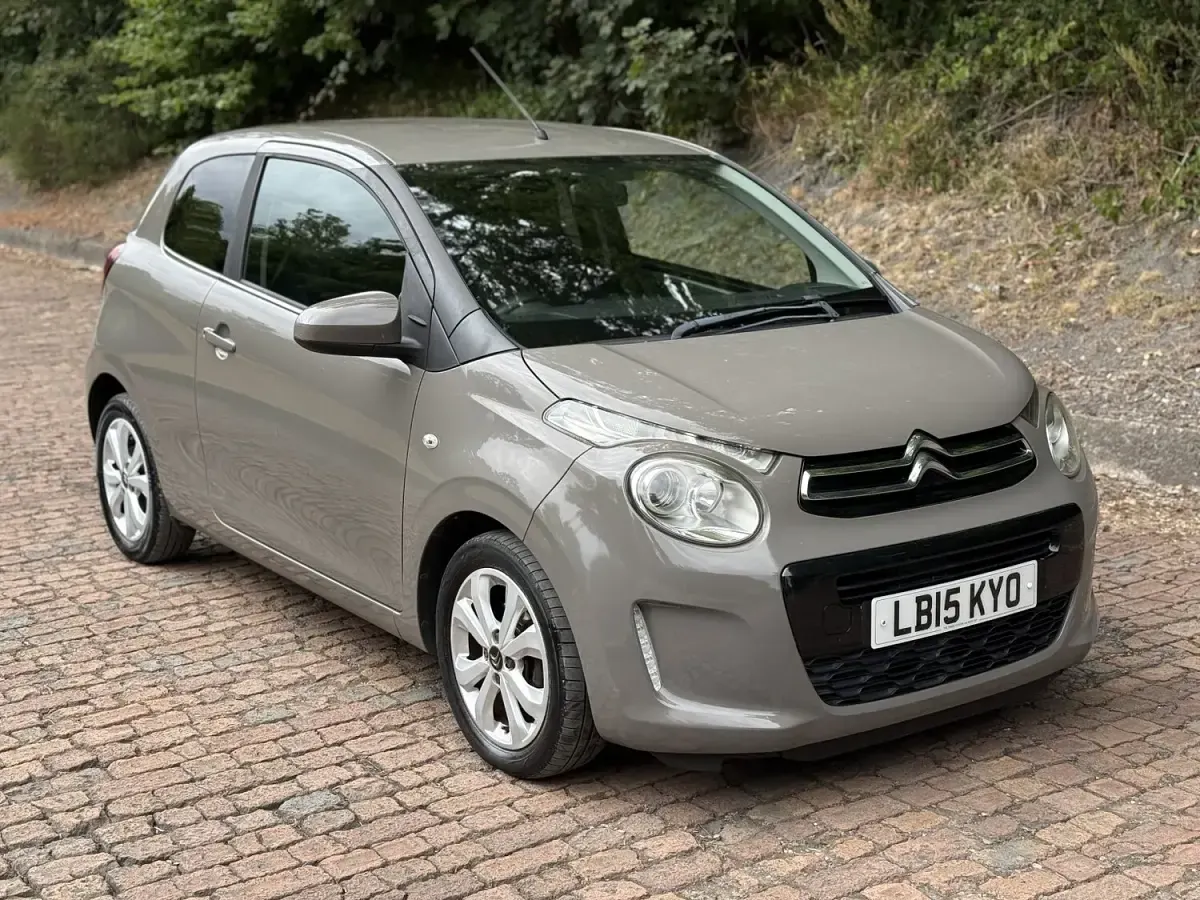 Used Citroën C1 Flair 68 HP (50 kW) 2015 Grey Hatchback