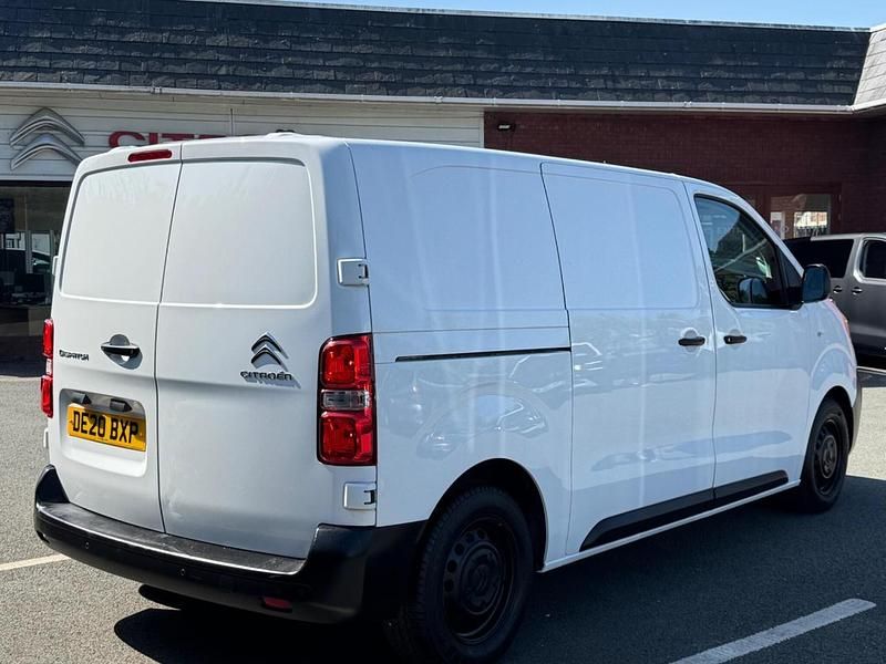 Used Citroën Dispatch 99 HP (72 kW) 2020 White MPV