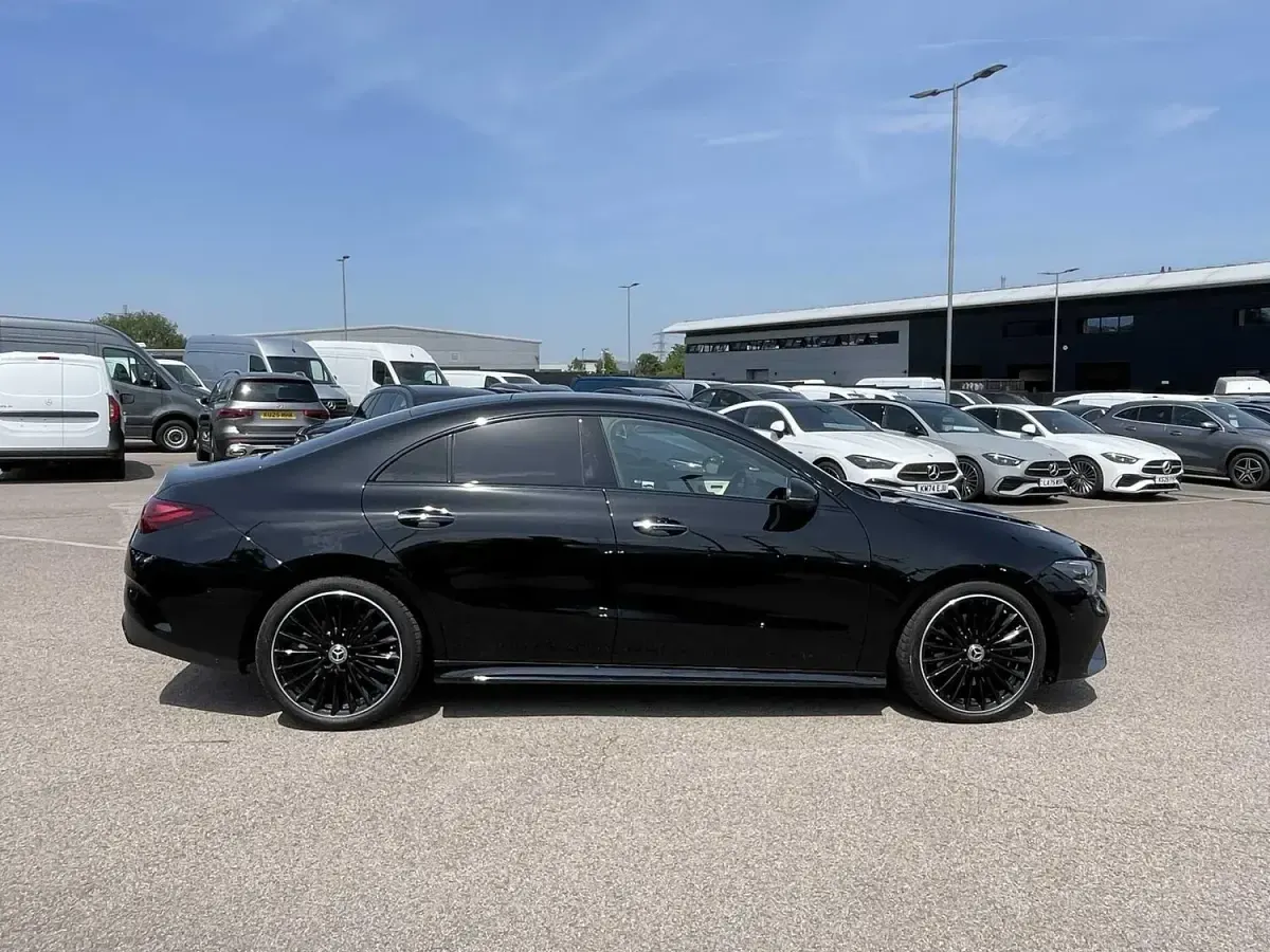 Used Mercedes CLA220 AMG Line Premium Plus 190 HP (139 kW) 2025 Black Coupe