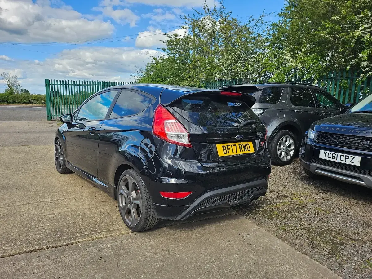 Used Ford Fiesta ST 182 HP (133 kW) 2017 Black Hatchback