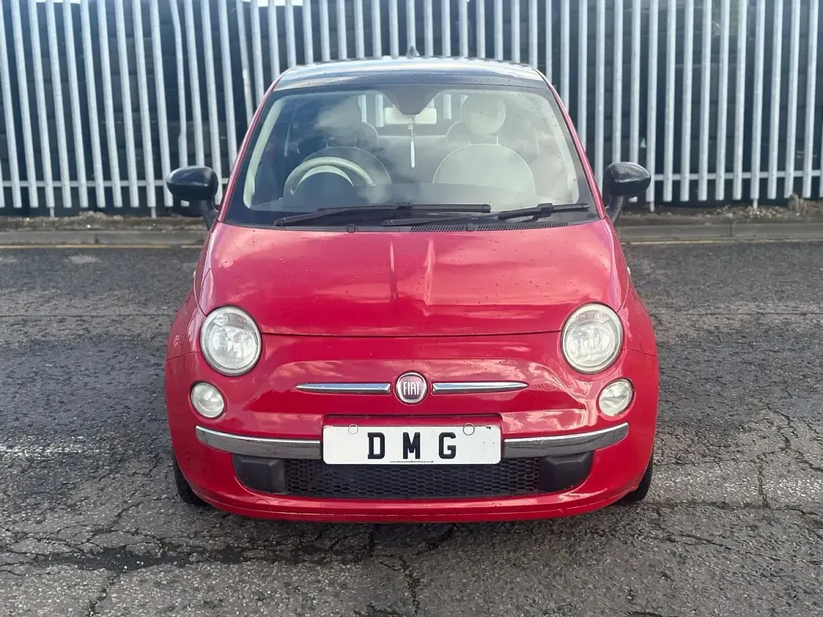 Used Fiat 500 Lounge 95 HP (69 kW) 2011 Red Hatchback