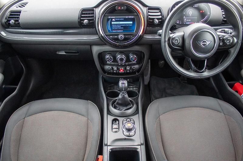 Used Mini Cooper Clubman Classic 2020 Chilli red Estate