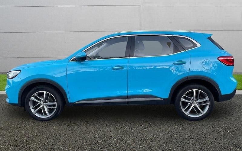 Used MG HS Excite 258 HP (189 kW) 2023 SUV