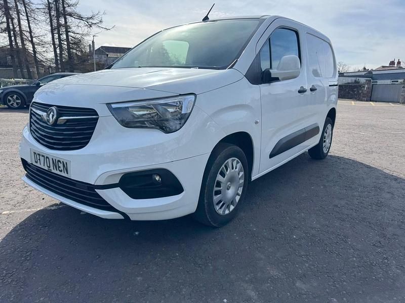 Used Vauxhall Combo Sportive 2021 White MPV