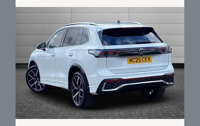 Used VW Tiguan R-line 150 HP (110 kW) 2025 White SUV