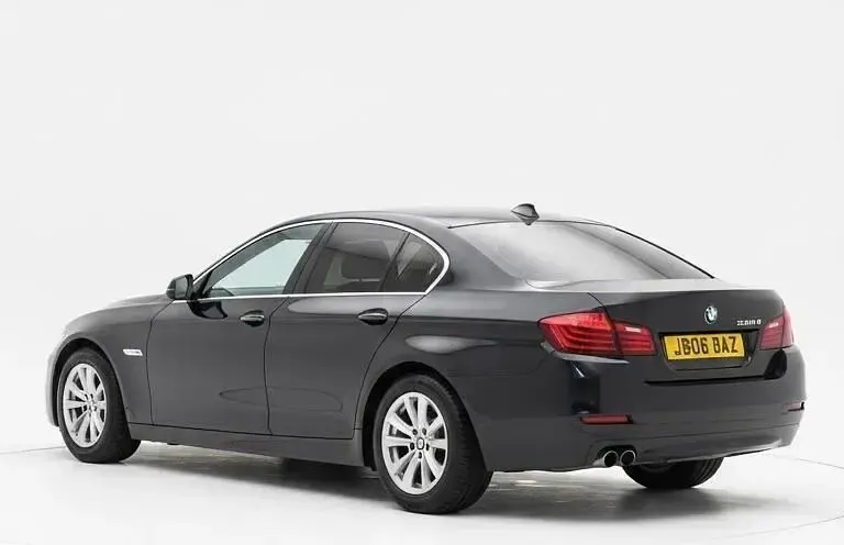 Begagnad BMW 520 Sport Line 2014 Svart Sedan