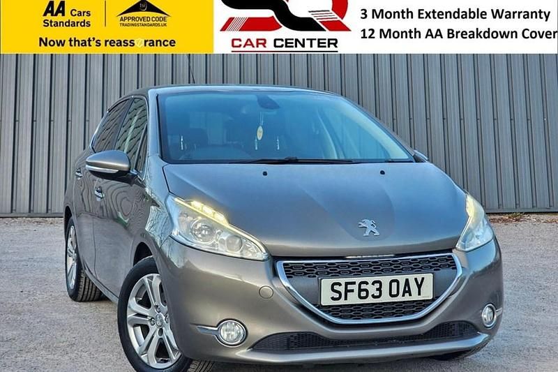 Used Peugeot 208 Allure 2013 Grey Hatchback