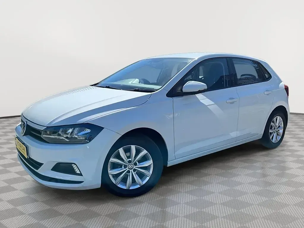 Used VW Polo SE 95 HP (69 kW) 2019 White Hatchback