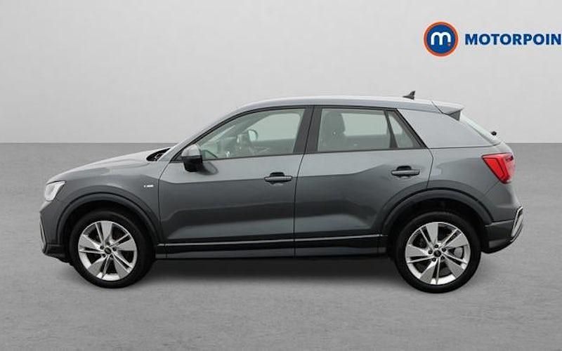 Used Audi Q2 S-Line 150 HP (110 kW) 2025 SUV