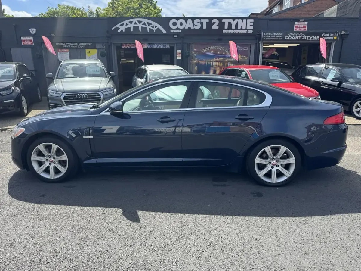Used Jaguar XF Luxury 2009 Blue Sedan