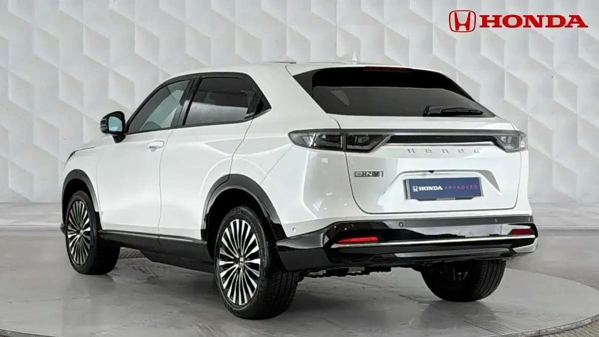 Used Honda e:Ny1 Advance 147 kW (201 HP) 2024 Platinum white SUV