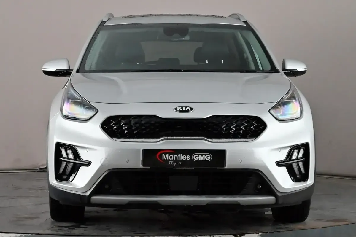 Used Kia Niro 141 HP (103 kW) 2021 Silver SUV