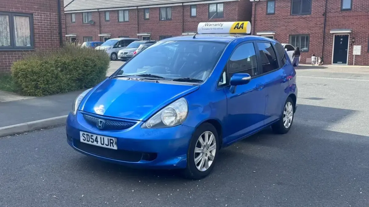 Begagnad Honda Jazz SE 83 HK (61 kW) 2004 Blå Halvkombi