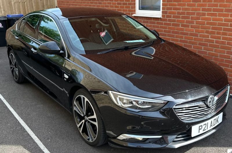 Black Used 2019 Vauxhall Insignia Elite Hatchback | £14,699 - Image 1/1