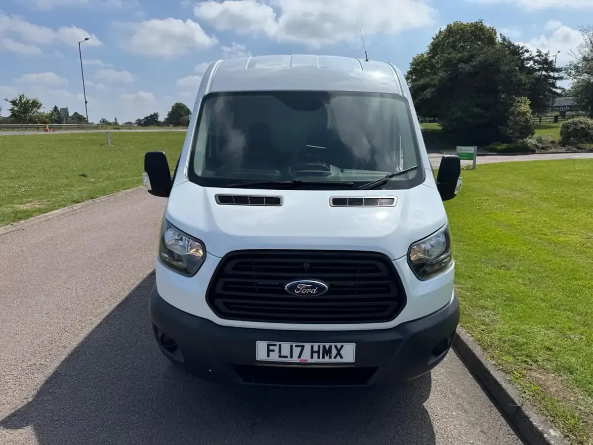 Used Ford Transit 130 HP (95 kW) 2017 White Van