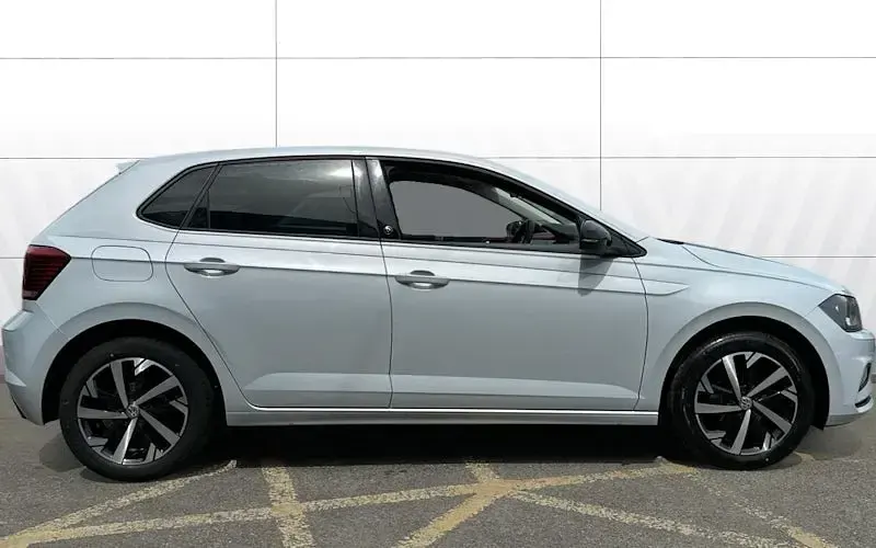 Used VW Polo Beats 80 HP (58 kW) 2020 Silver Hatchback