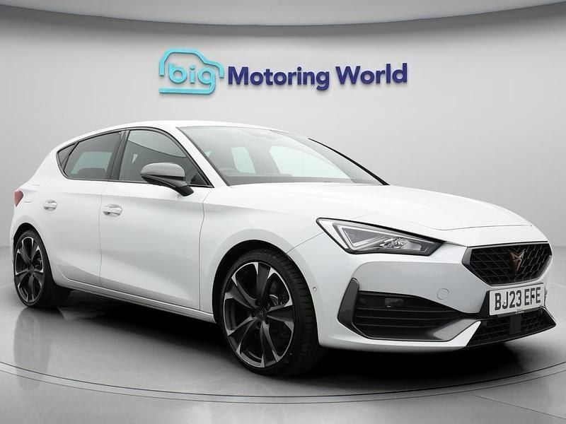 White Used 2023 Cupra Leon VZ2 Hatchback | £21,000 (Fair price) - Image 1/4