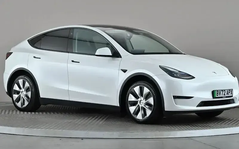 Used Tesla Model Y Long Range AWD 378 kW (514 HP) 2022 SUV