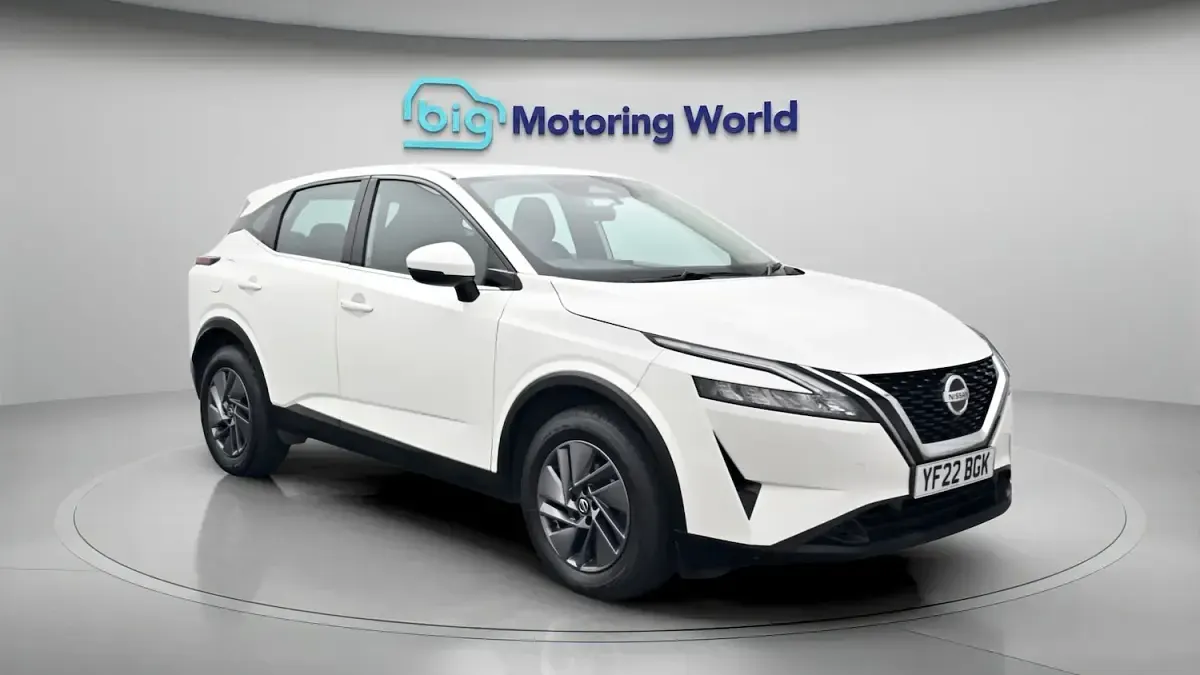Used Nissan Qashqai Acenta Premium 140 HP (102 kW) 2022 SUV