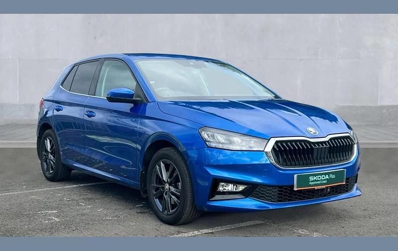 Used Skoda Fabia SE L 116 HP (85 kW) 2024 Race blue metallic Hatchback