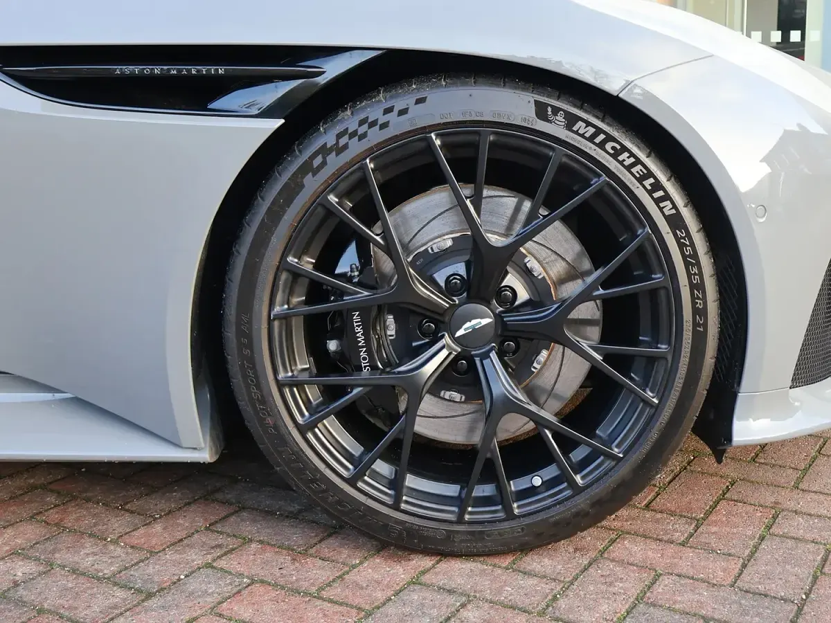 Used Aston Martin V8 680 HP (500 kW) 2024 Grey Coupe