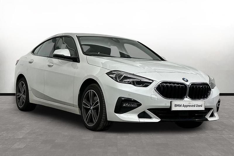 Used BMW 218 Sport Line 138 HP (101 kW) 2020 White Coupe