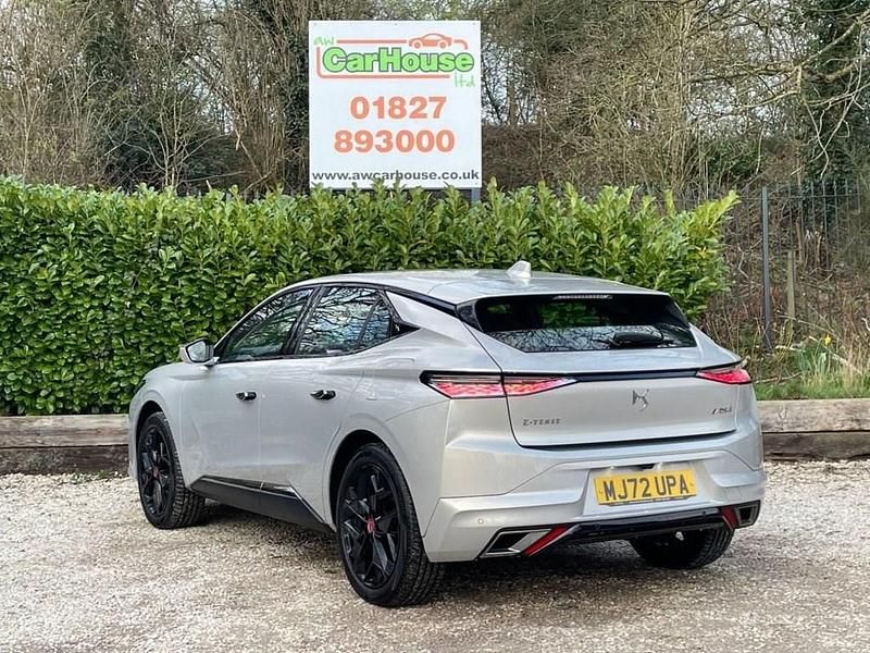 Used DS Automobiles DS4 Performance 225 HP (165 kW) 2022 White SUV