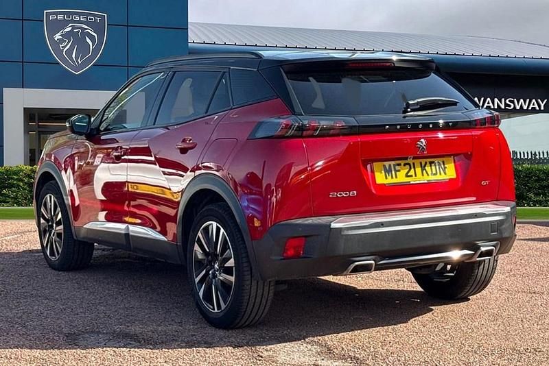 Used Peugeot 2008 Premium 153 HP (112 kW) 2021 Red SUV