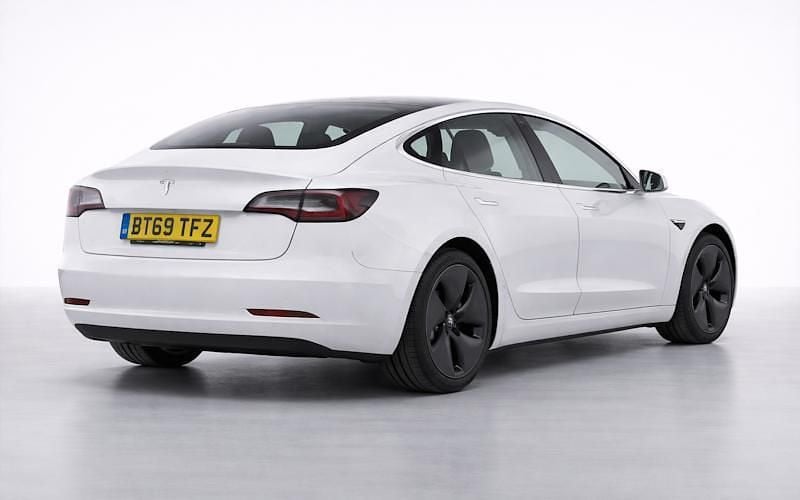 Używany Tesla Model 3 Long Range AWD 258 kW (351 KM) 2023 Sedan/Limuzyna