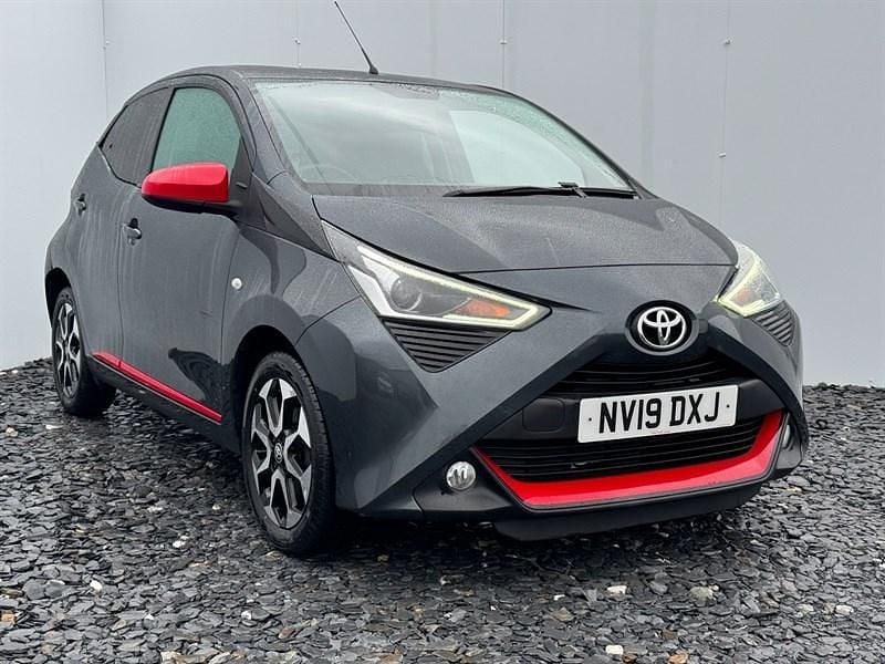 Grey Used 2019 Toyota Aygo Trend Hatchback | £8,895 (A bit pricey) - Image 1/4