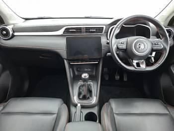 Used MG ZS Exclusive 106 HP (77 kW) 2023 Silver SUV