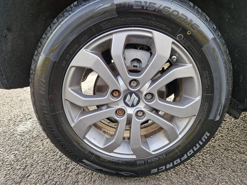 Used Suzuki Vitara SZ4 120 HP (88 kW) 2016 White SUV