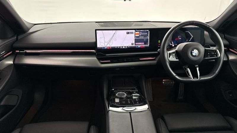 Used BMW 520 M Sport 205 HP (150 kW) 2025 Grey