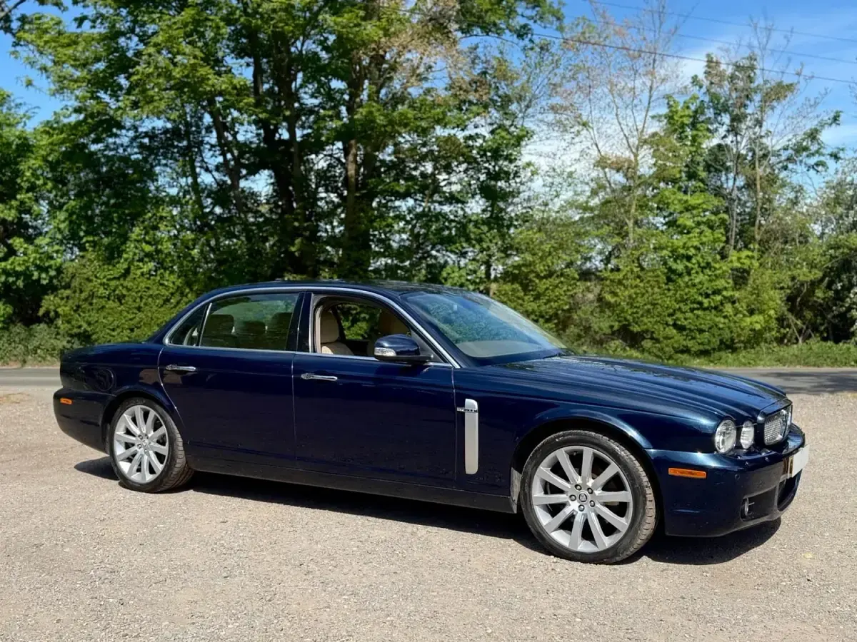 Used Jaguar XJ Sovereign 2025 Blue Sedan