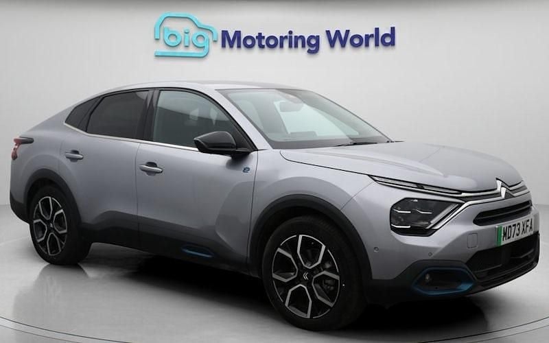 Used 2023 Citroën e-C4 Shine Sedan | £15,700 (Good price) - Image 1/4