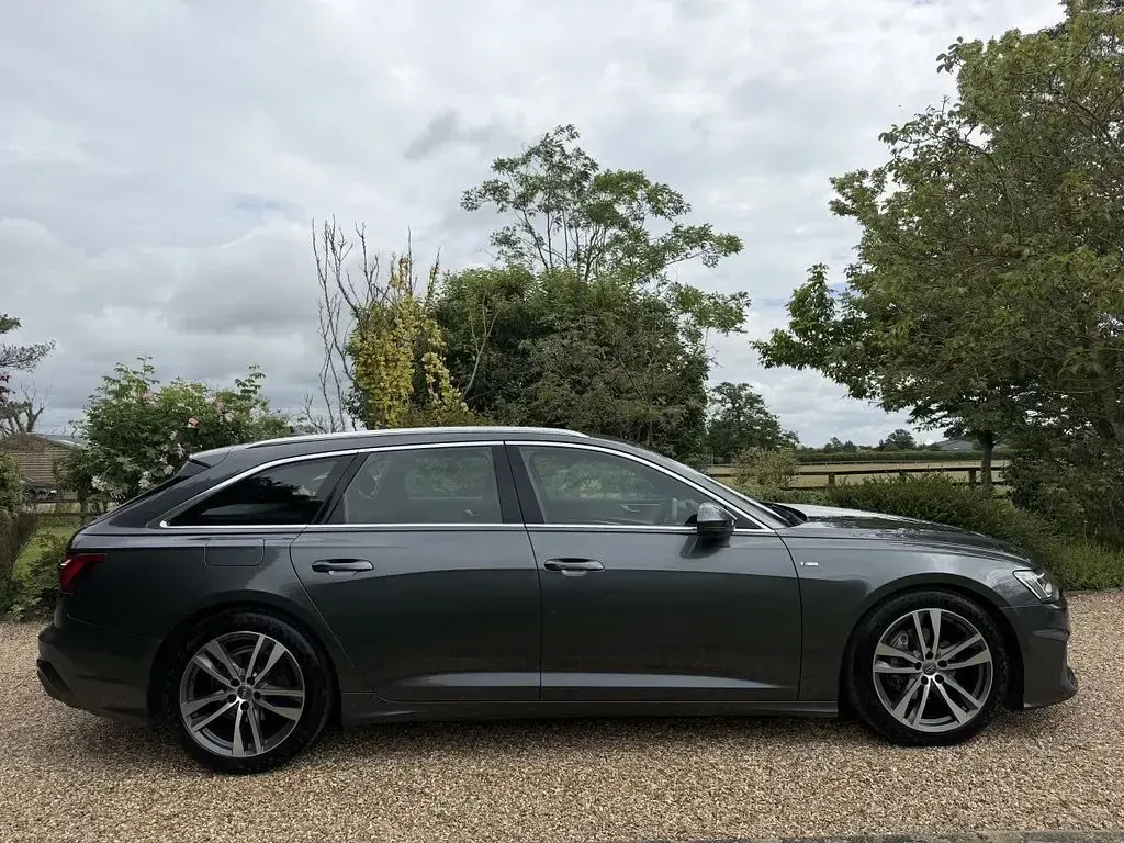 Used Audi A6 S-Line 204 HP (150 kW) 2019 Grey Estate