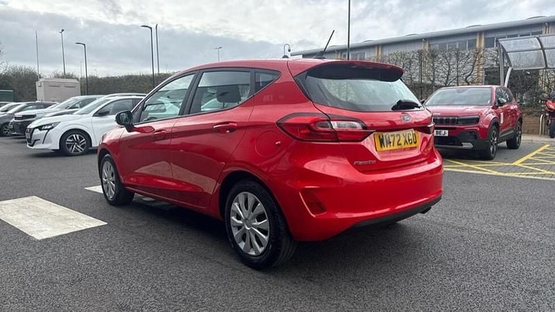 Used Ford Fiesta Trend 99 HP (72 kW) 2023 Red Hatchback