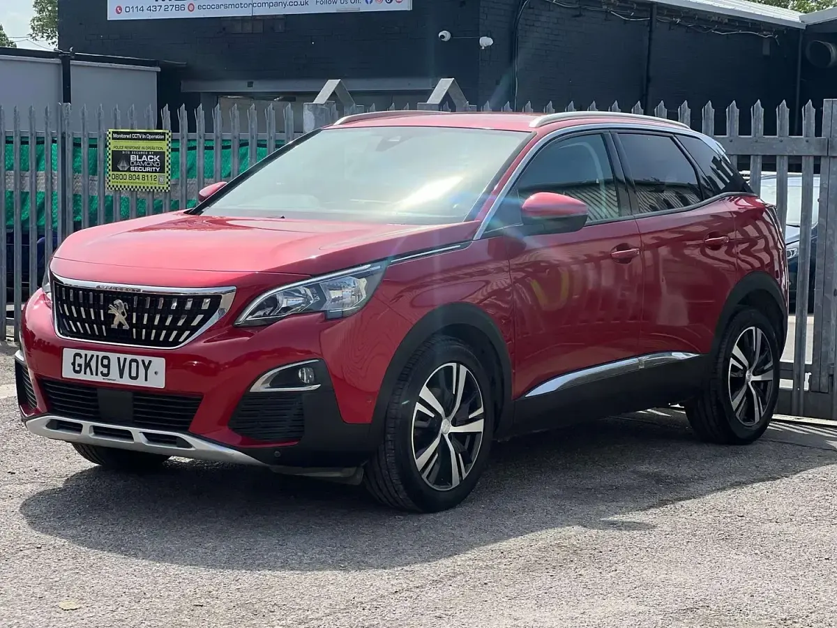 Used Peugeot 3008 Allure 130 HP (95 kW) 2019 Red SUV